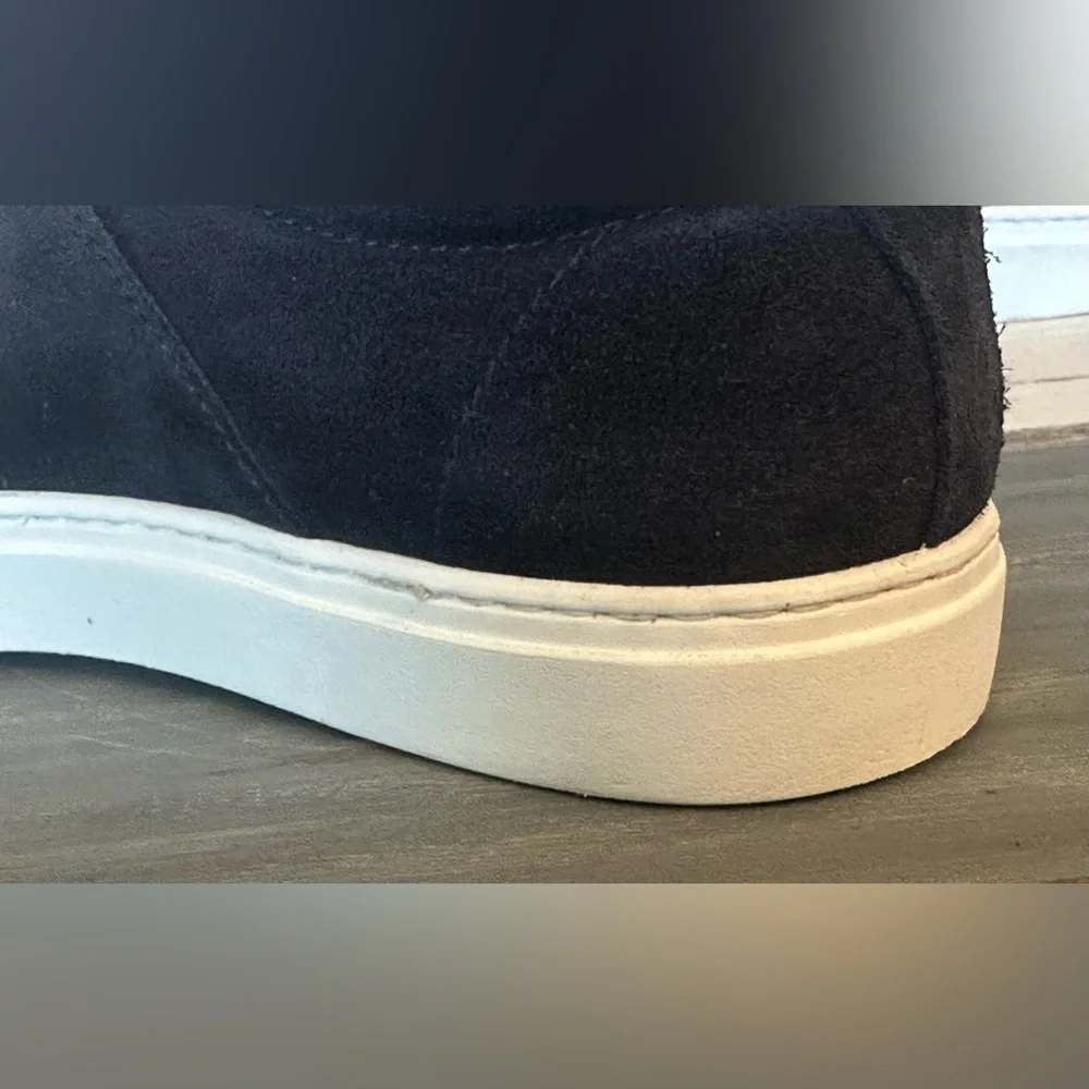 Michael Pasinkoff Men’s Navy Suede Sneaker - Size EU 41‎